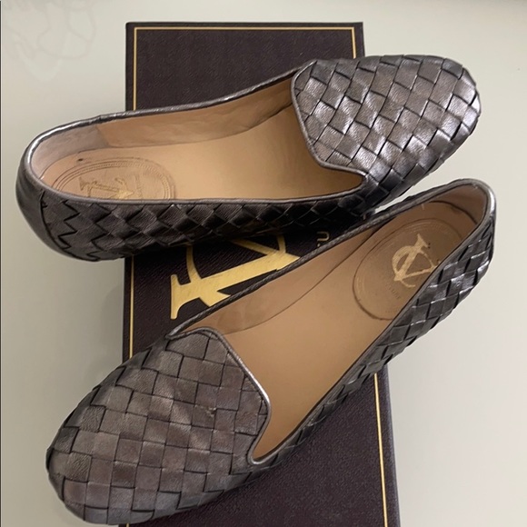 Shoes - Picture 1 of 5